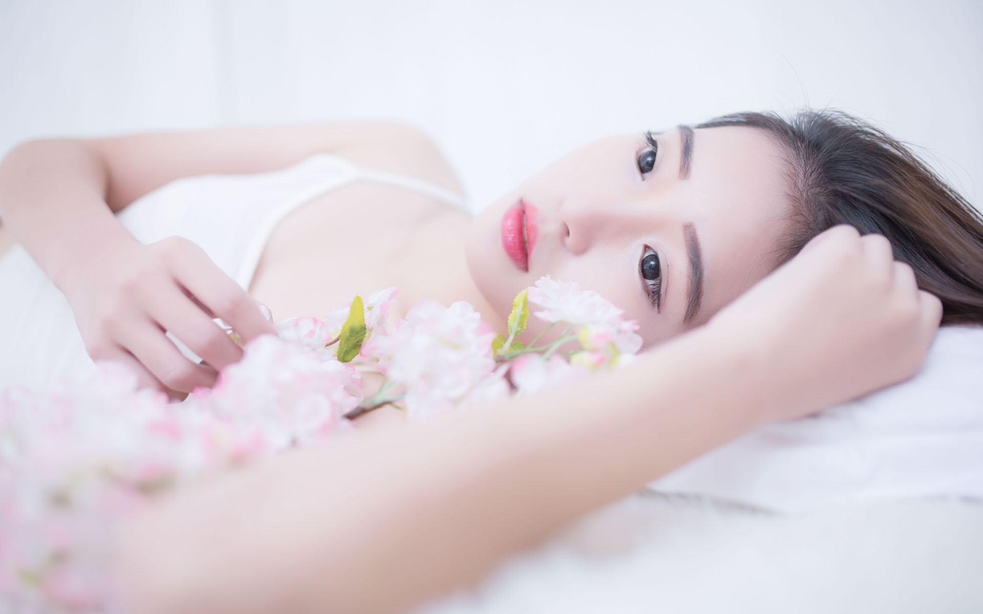 精品综合欧美久久久久久久欧美一区二区久久|亚洲视频和欧美视频在线观看|99精品欧美一区|亚洲精品视频第一页|搡老女人露脸精品视频在线观看|四虎亚洲国产精品|婷婷丁香六月中文字幕|铁路隧道里的坚守：高温天穿秋裤，日行万步护通行安全